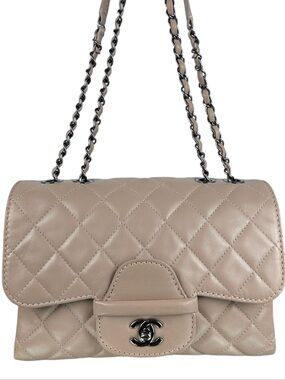 CHANEL CC Flap Bag Lambskin Silver Hardware